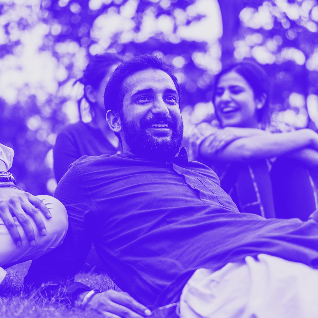 Does minoxidil slow hair loss?